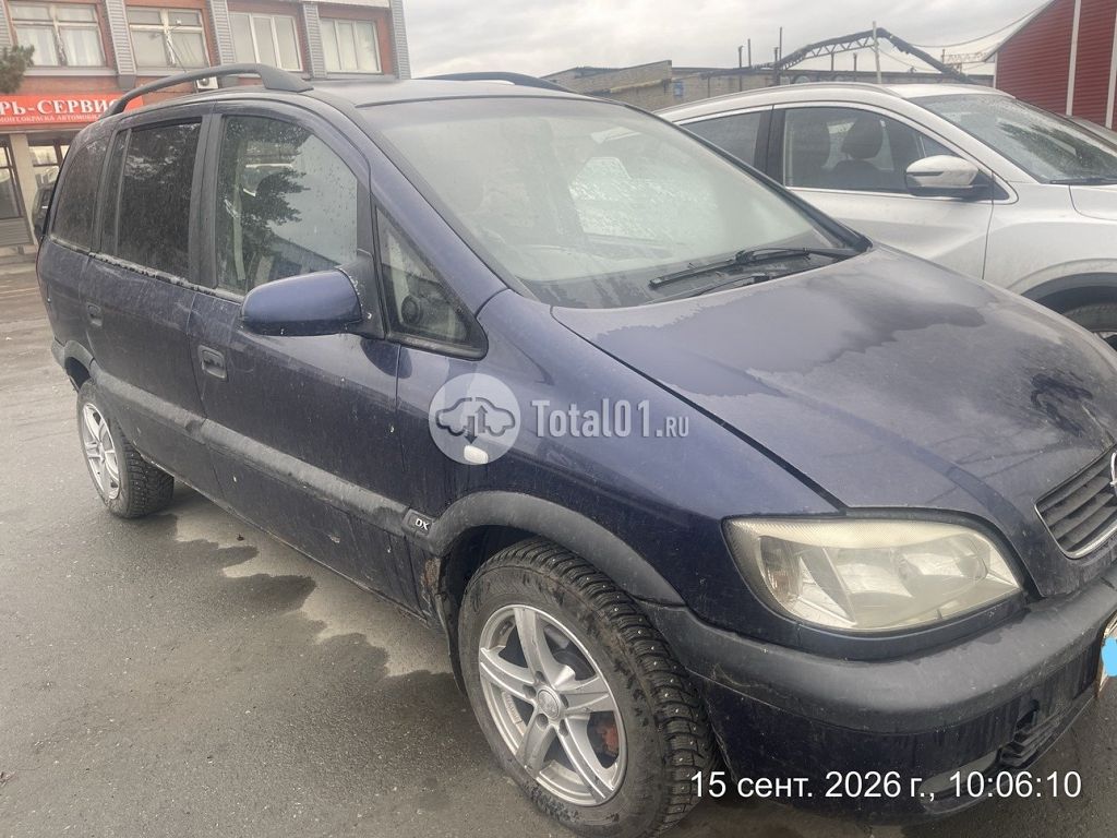 Фото Opel Zafira 36