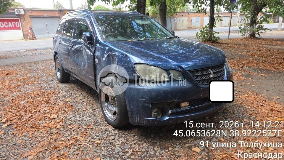 Фото Mitsubishi Airtrek 4