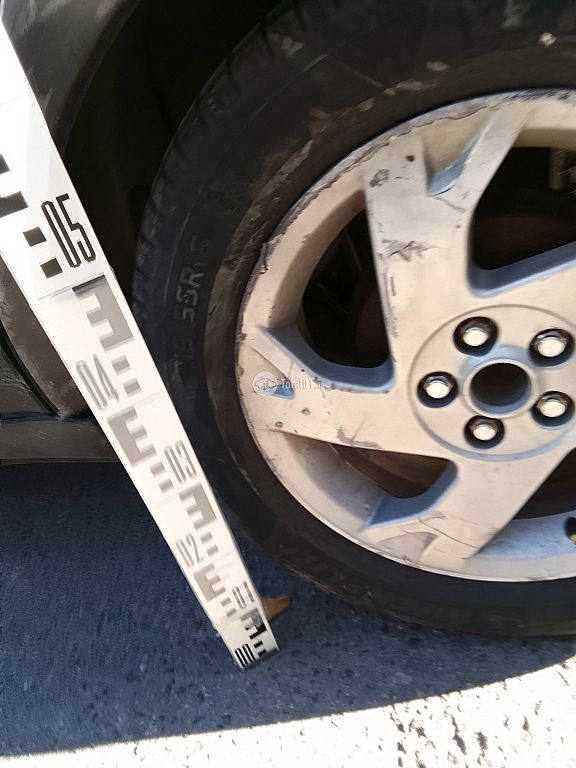 Фото Pontiac Vibe 50