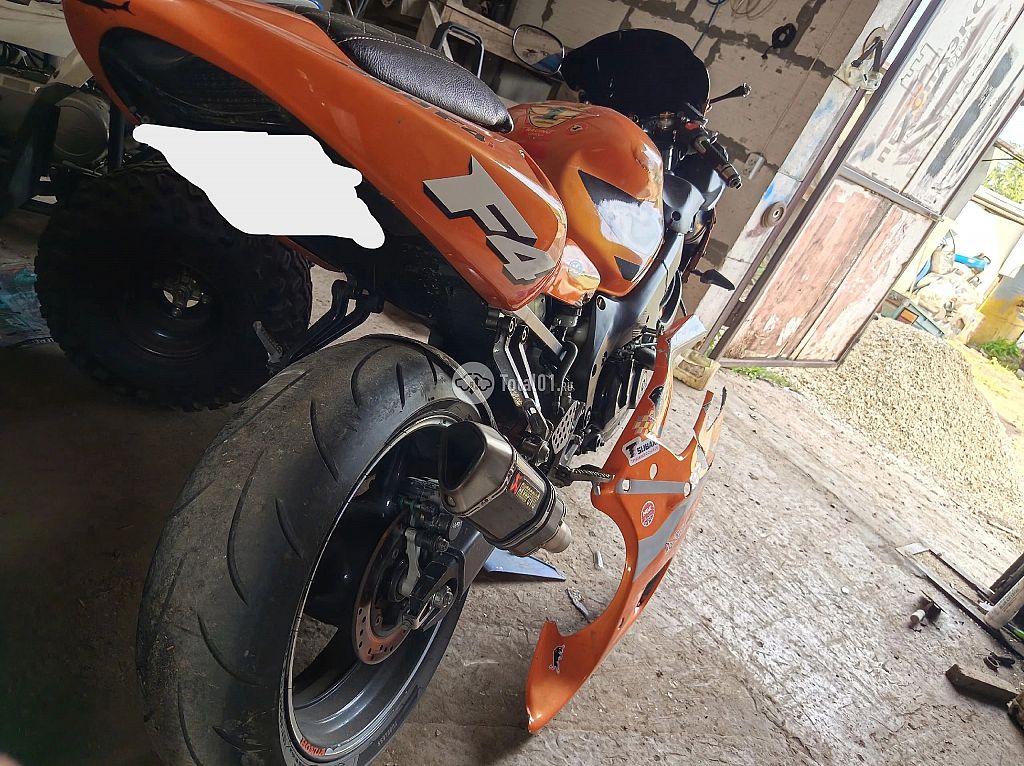 Фото Honda CBR600F 2