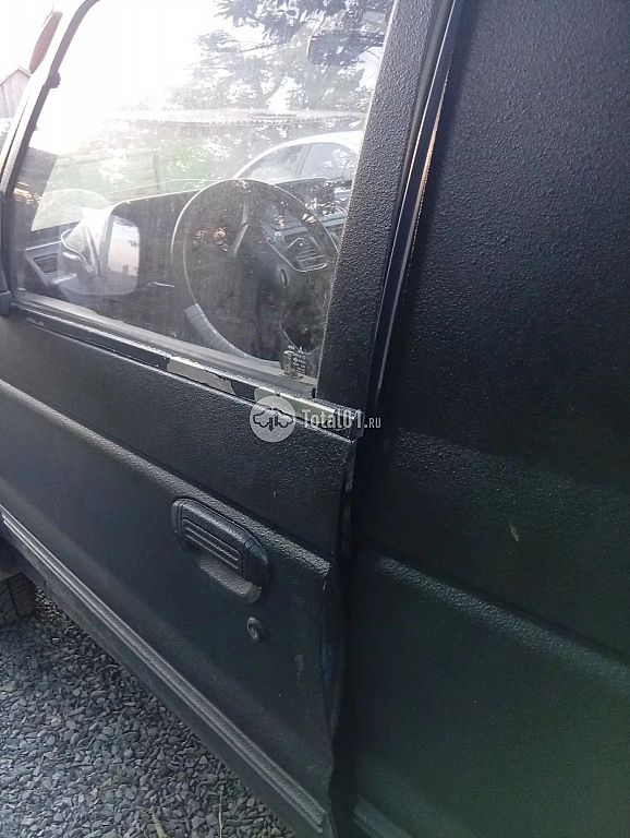 Фото Mitsubishi Pajero 12