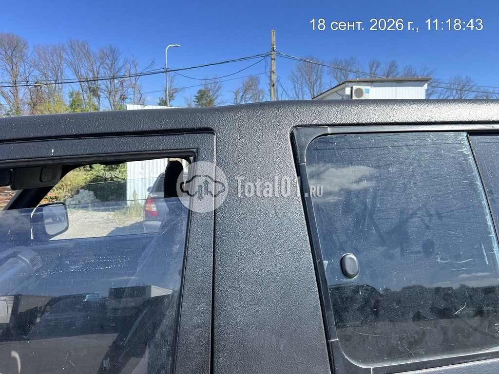 Фото Mitsubishi Pajero 76