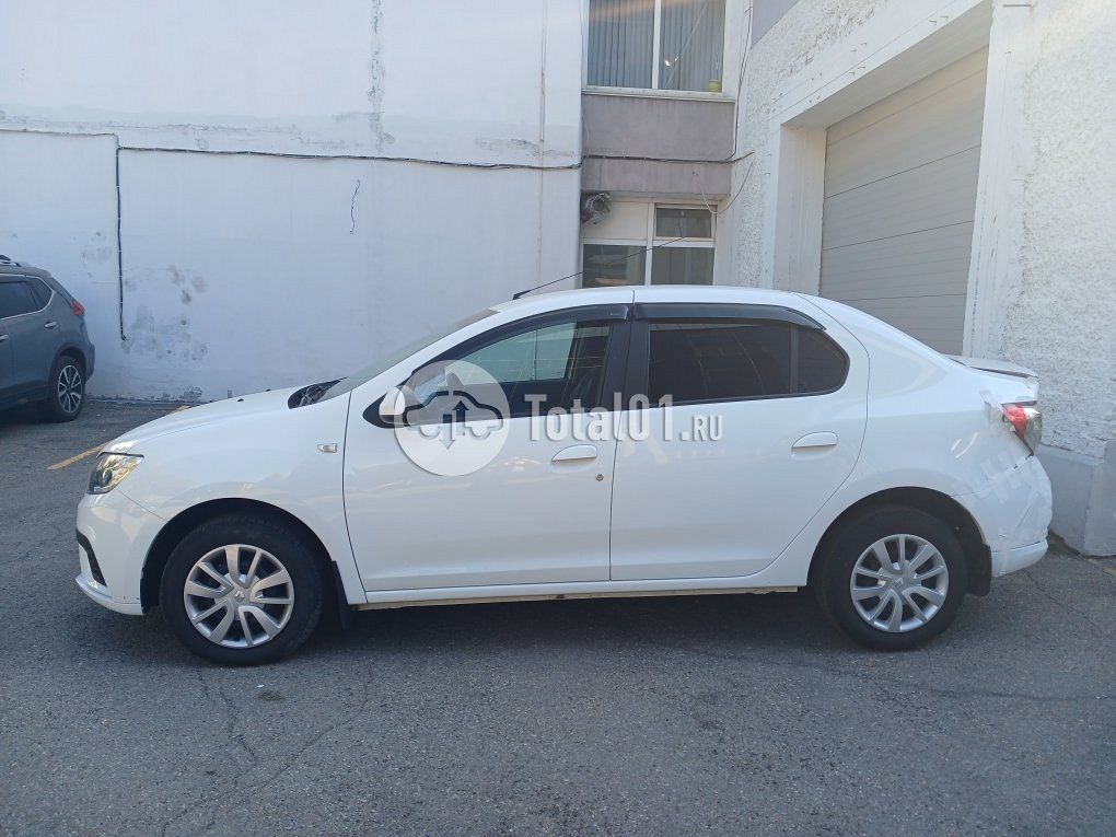 Фото Renault Logan 4