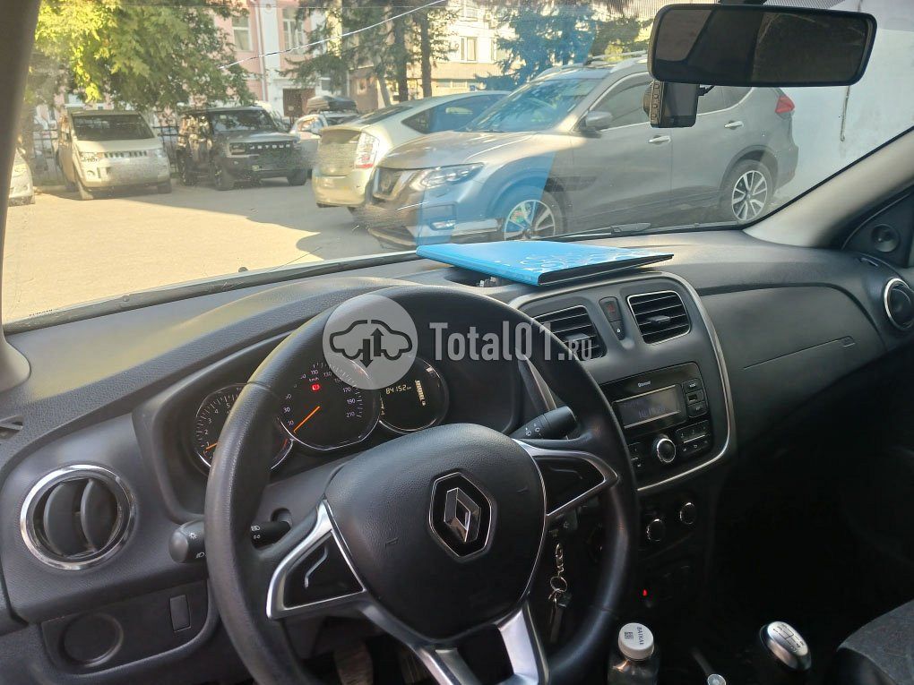 Фото Renault Logan 20