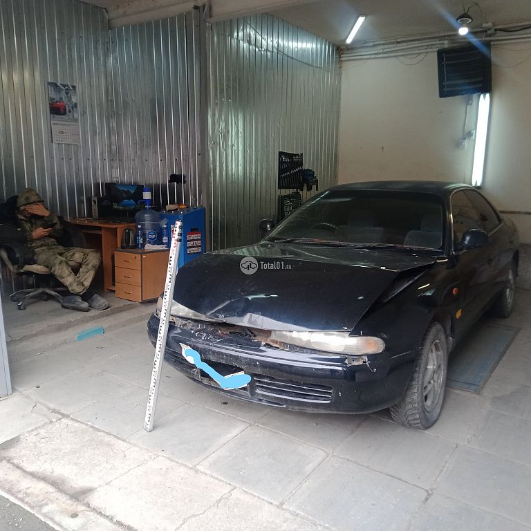 Фото Mitsubishi Emeraude 2