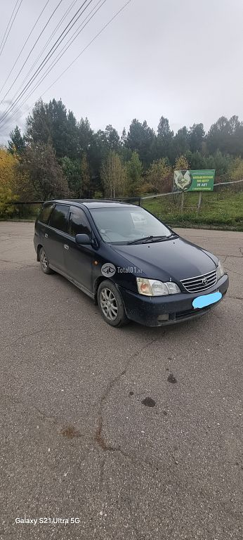 Фото Toyota Gaia 68