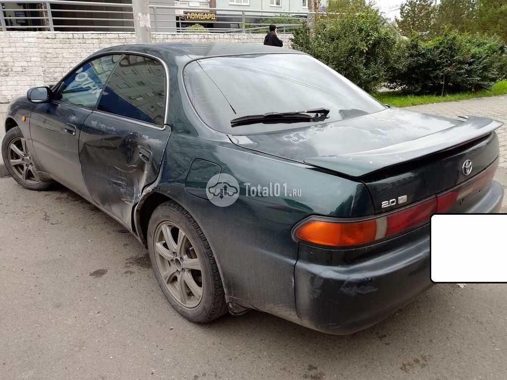 Фото Toyota Carina 8