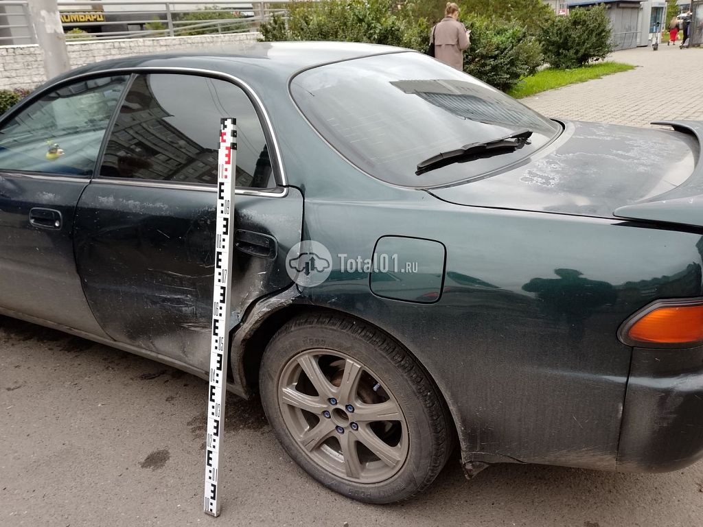 Фото Toyota Carina 10