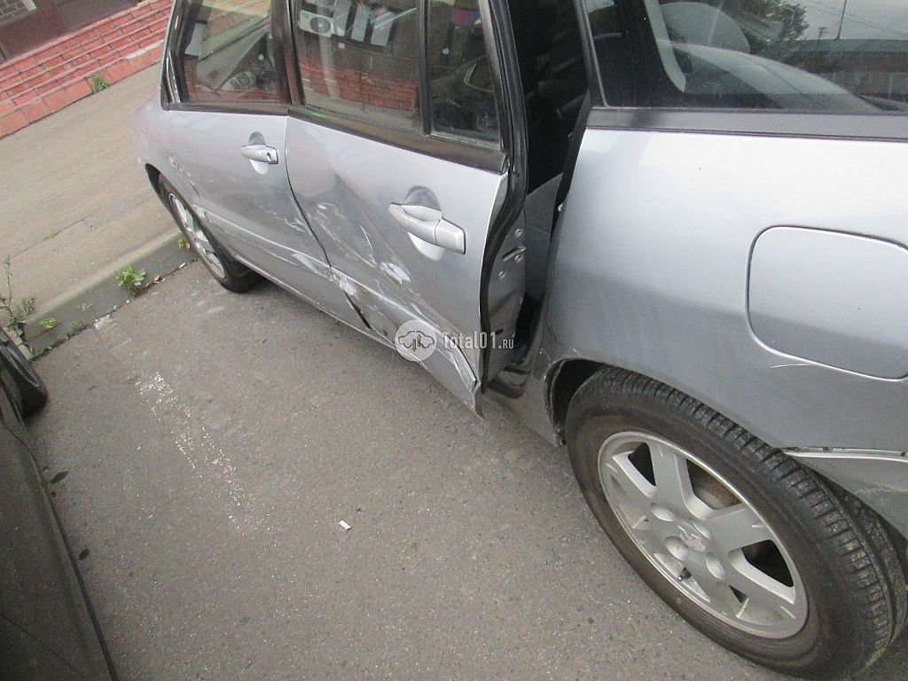 Фото Mitsubishi Lancer 24