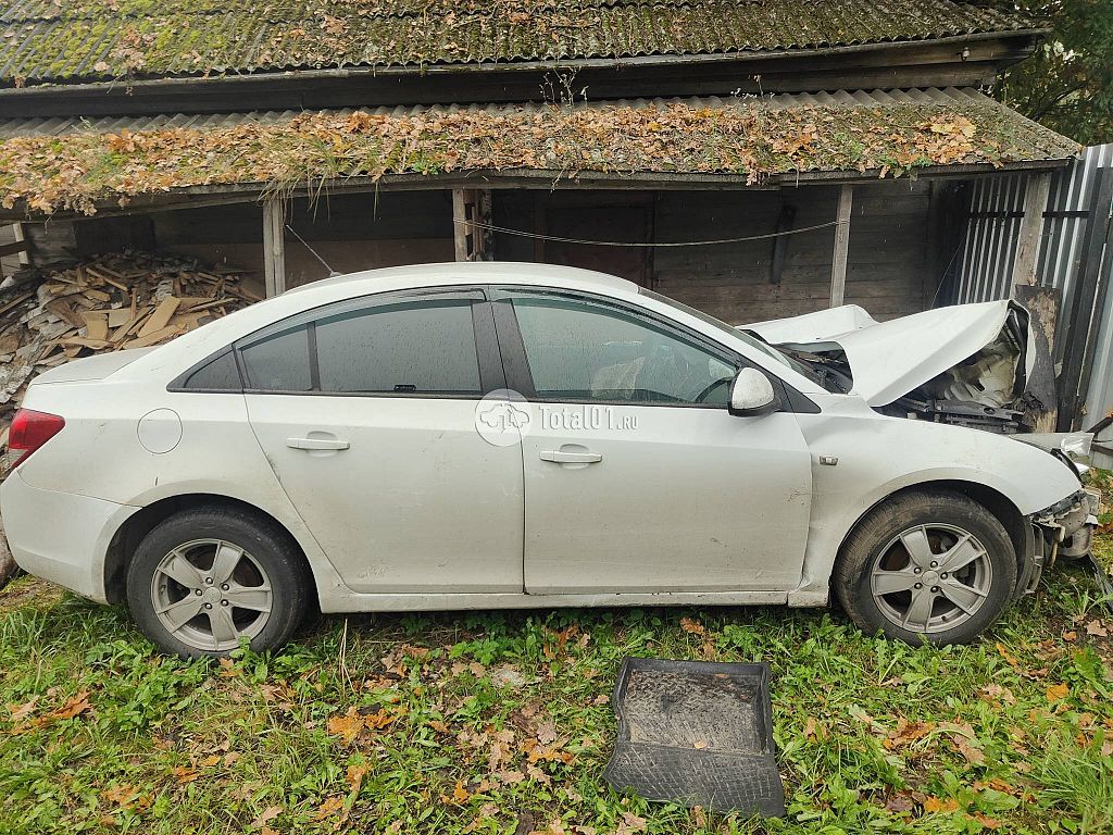 Фото Chevrolet Cruze 6