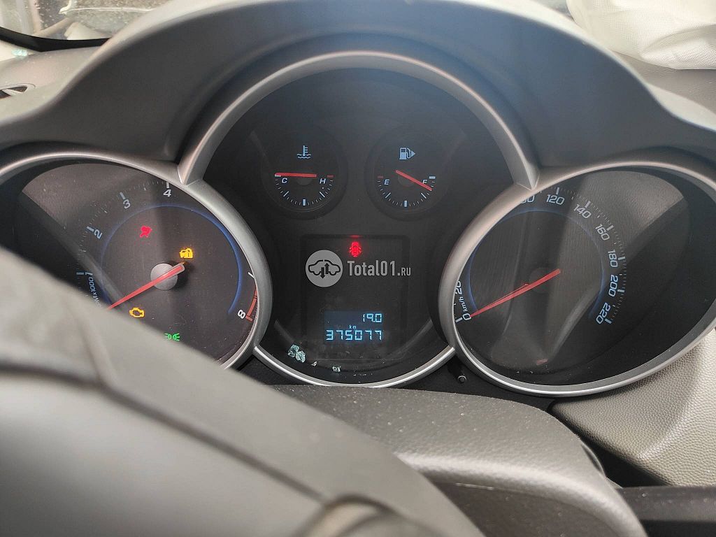 Фото Chevrolet Cruze 72