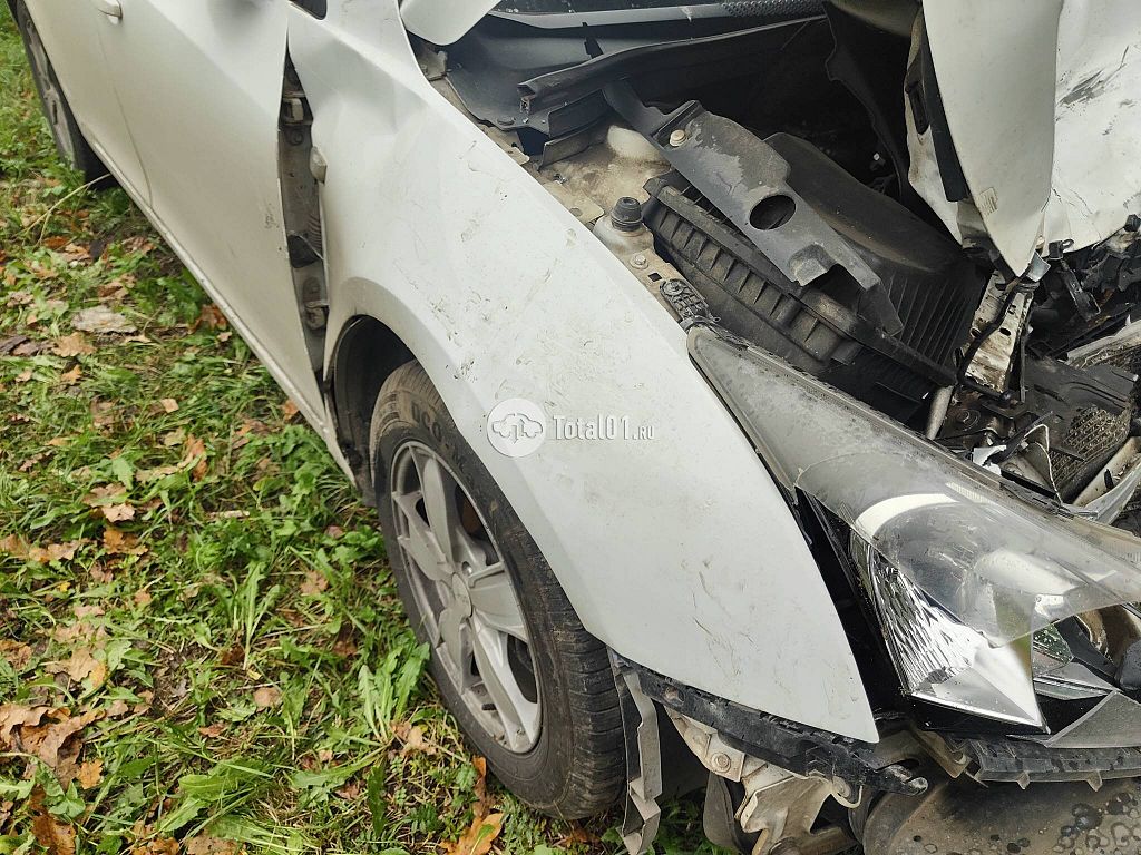 Фото Chevrolet Cruze 76