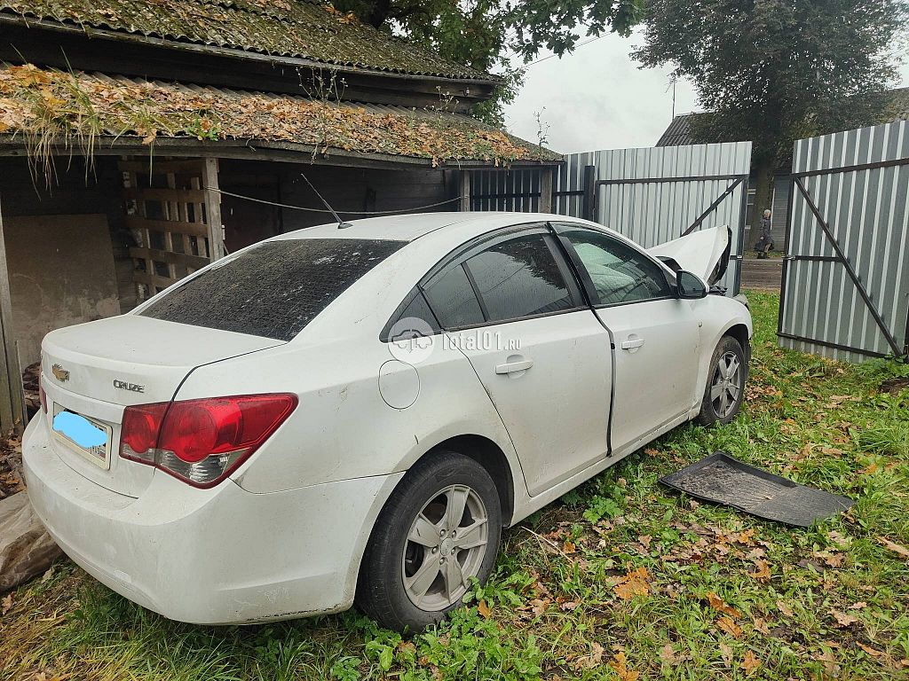 Фото Chevrolet Cruze 162