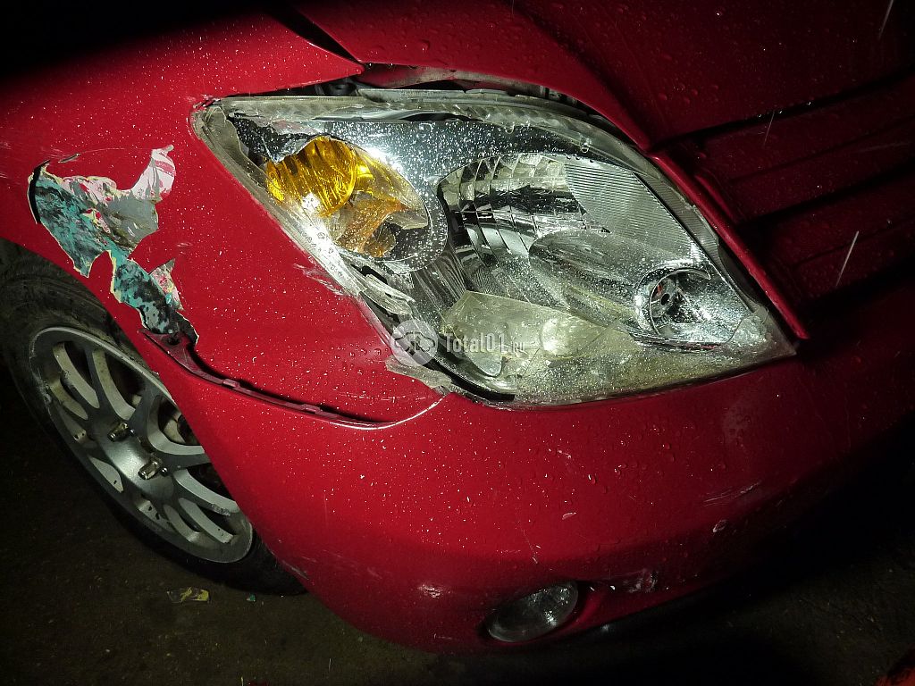 Фото Toyota Ist 12