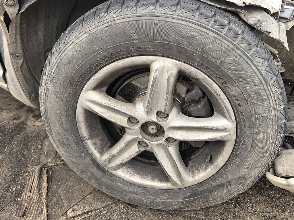 Фото Toyota Vitz 36