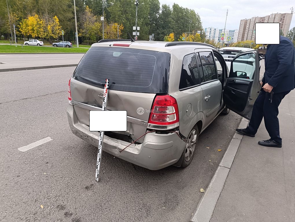 Фото Opel Zafira 2