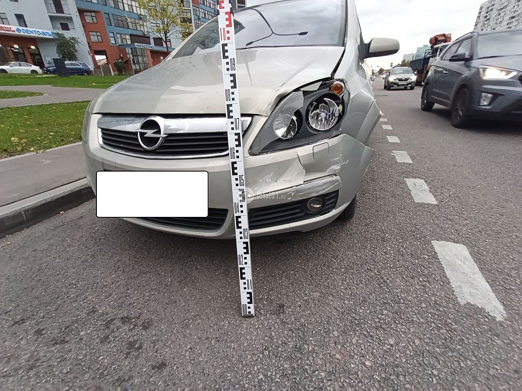 Фото Opel Zafira 20