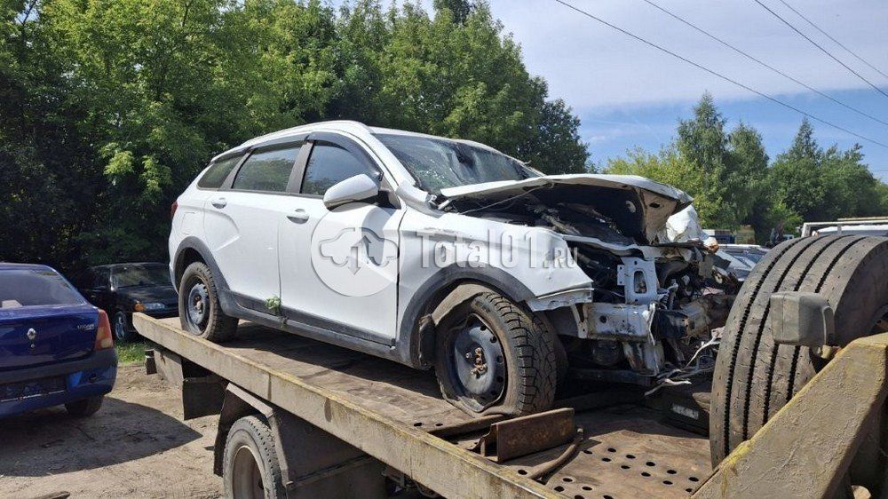 Фото ВАЗ (LADA) Vesta 30