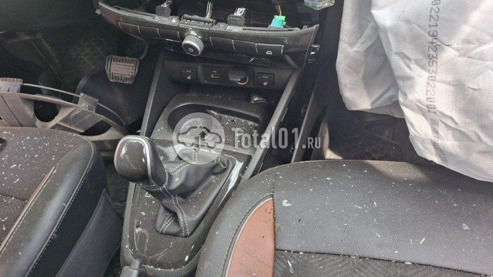 Фото ВАЗ (LADA) Vesta 140