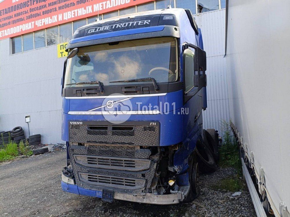 Фото Volvo FH-Truck 4x2 32