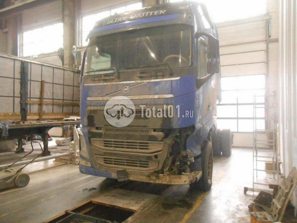 Фото Volvo FH-Truck 4x2 38