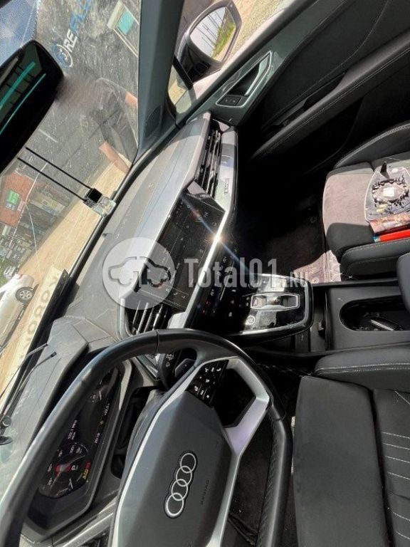 Фото Audi Q5 52