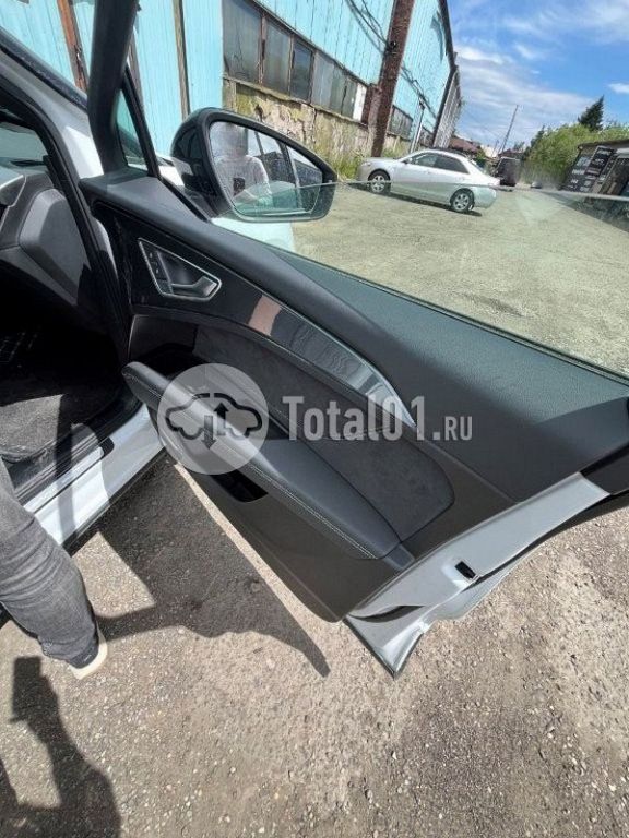 Фото Audi Q5 80