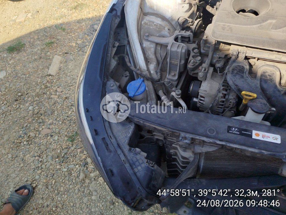 Фото Hyundai Elantra 70