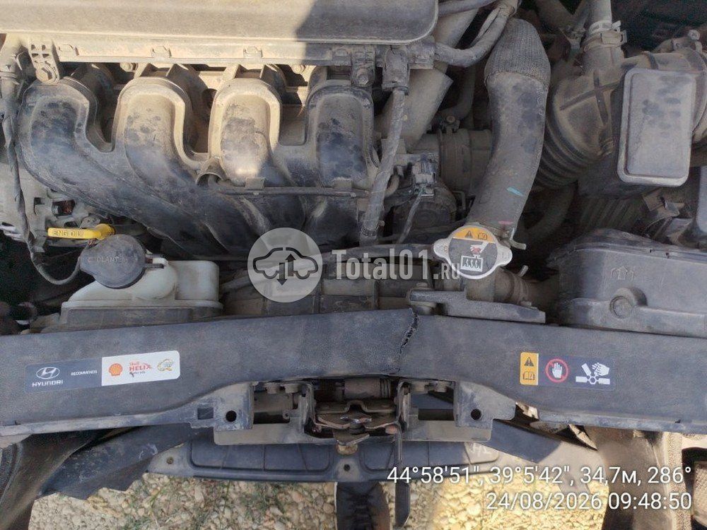 Фото Hyundai Elantra 74