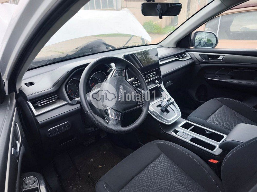 Фото Haval M6 18