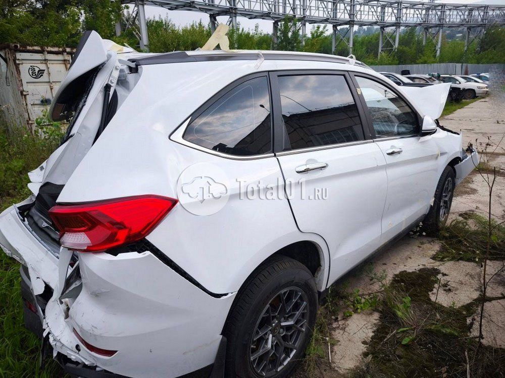 Фото Haval M6 28