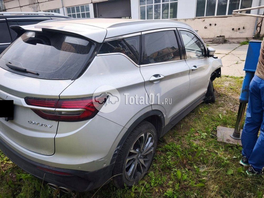 Фото Geely Coolray 2