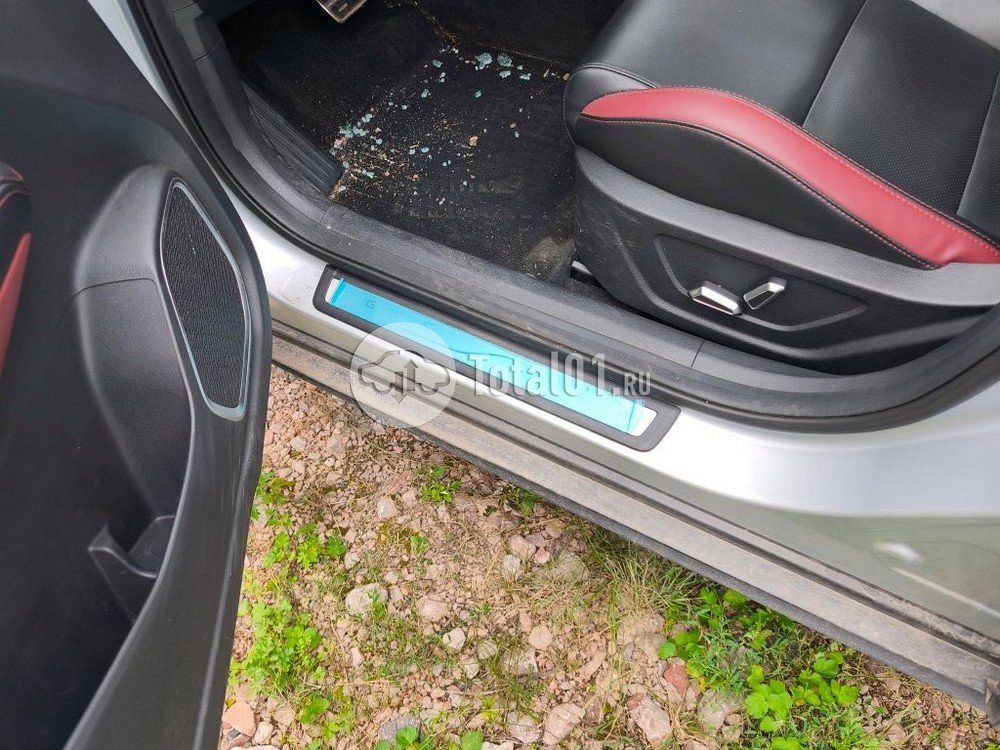 Фото Geely Coolray 34