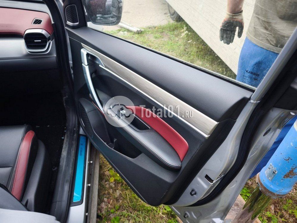 Фото Geely Coolray 64