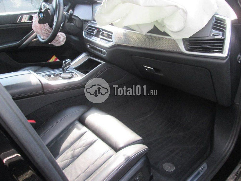 Фото BMW X6 16