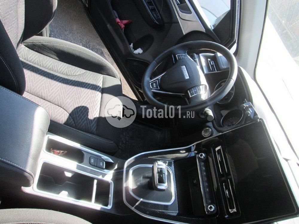 Фото Haval M6 98