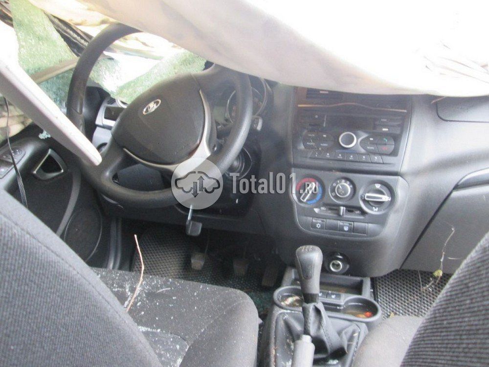Фото ВАЗ (LADA) Granta 80