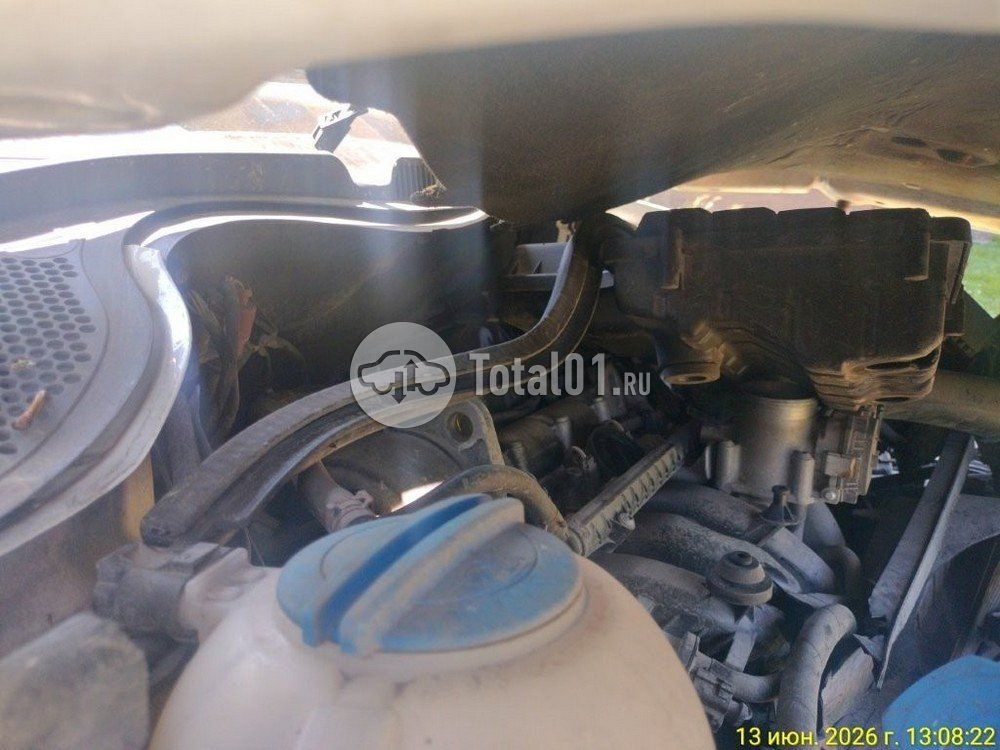 Фото Volkswagen Polo 32