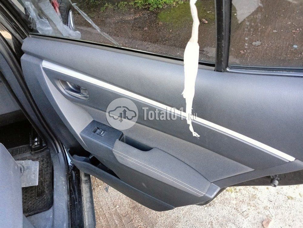 Фото Toyota Corolla 28