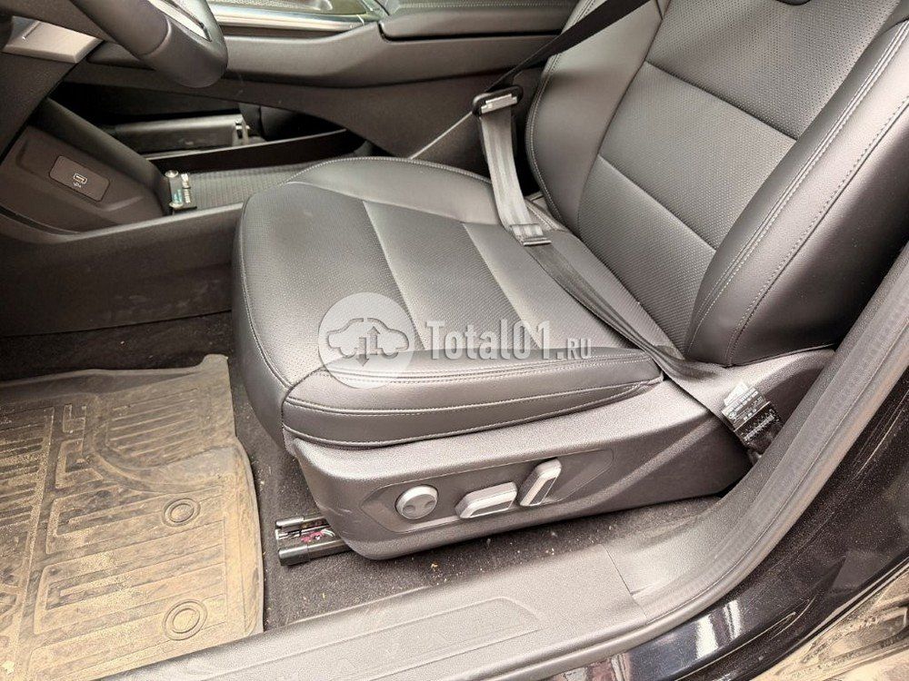 Фото Haval F7 28