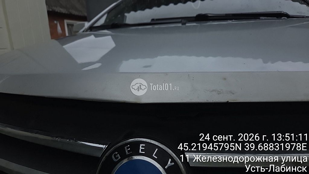 Фото Geely MK Cross 12
