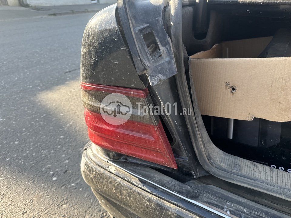 Фото Mercedes-Benz E-класс 16