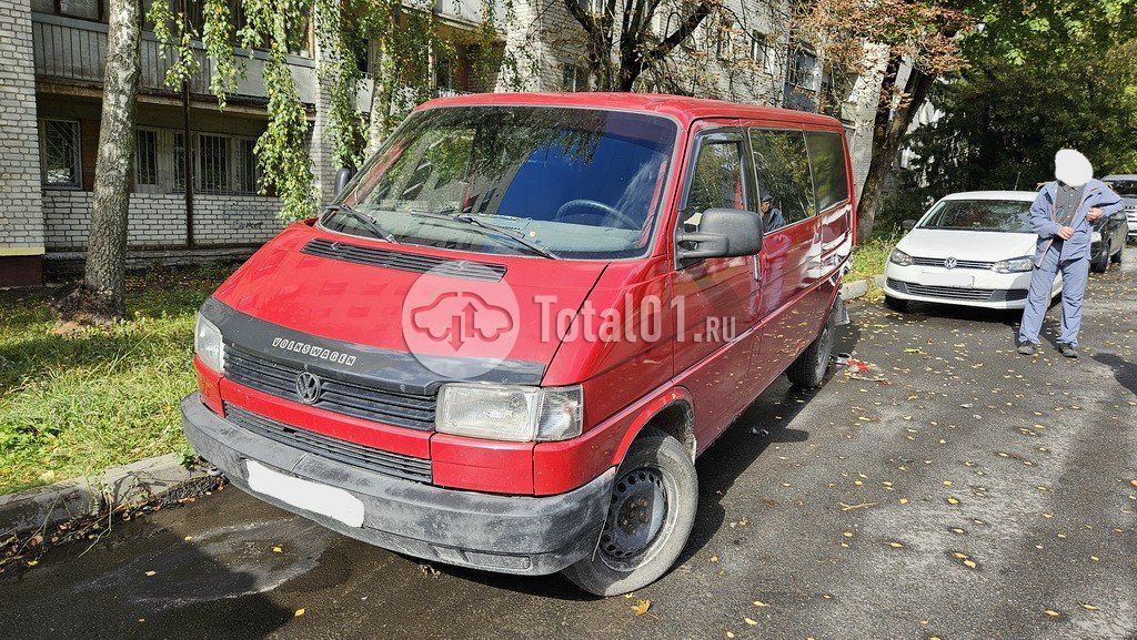 Фото Volkswagen Transporter 4