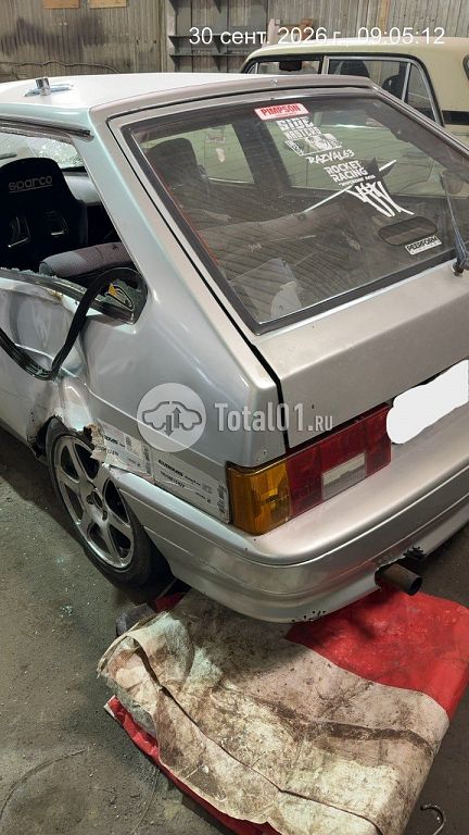 Фото ВАЗ (LADA) 2113 Samara 6