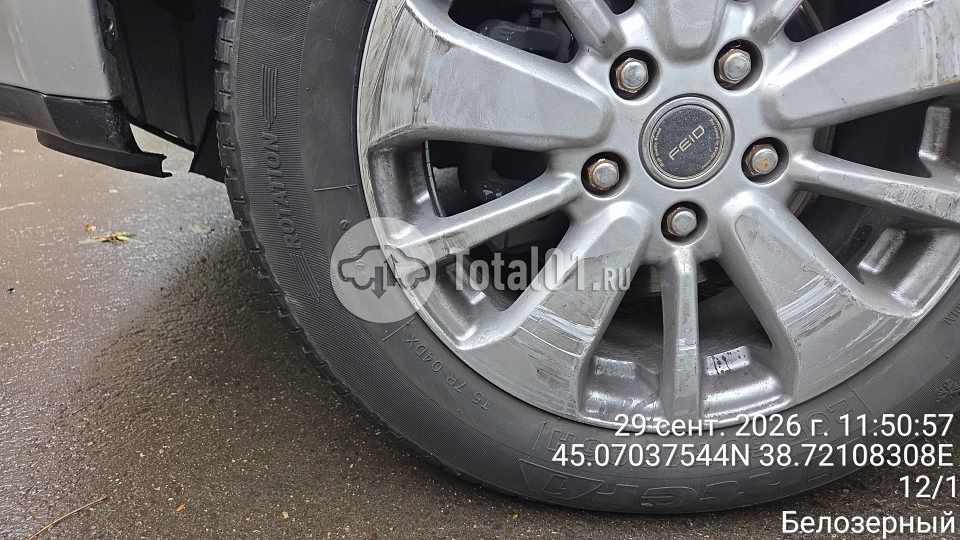 Фото Mitsubishi Airtrek 74
