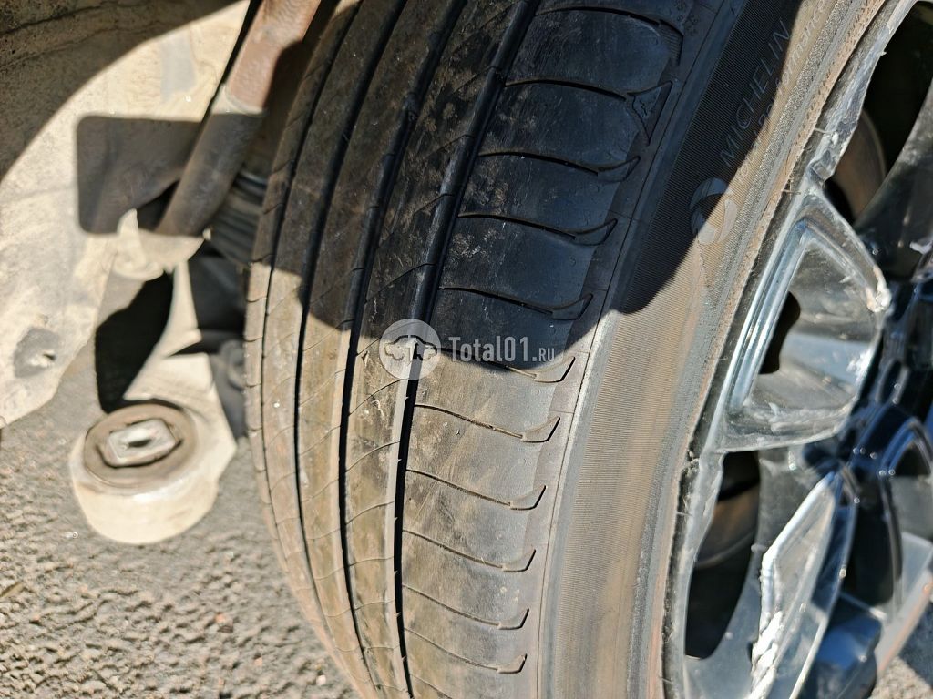Фото Voyah Free 166