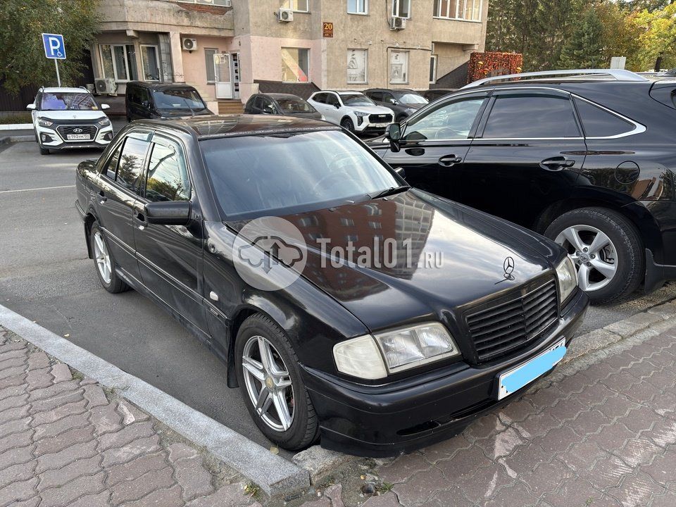 Фото Mercedes-Benz C-класс 106