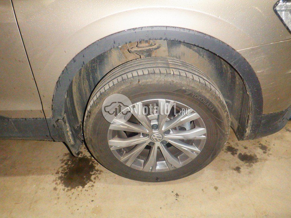 Фото Volkswagen Tiguan 16