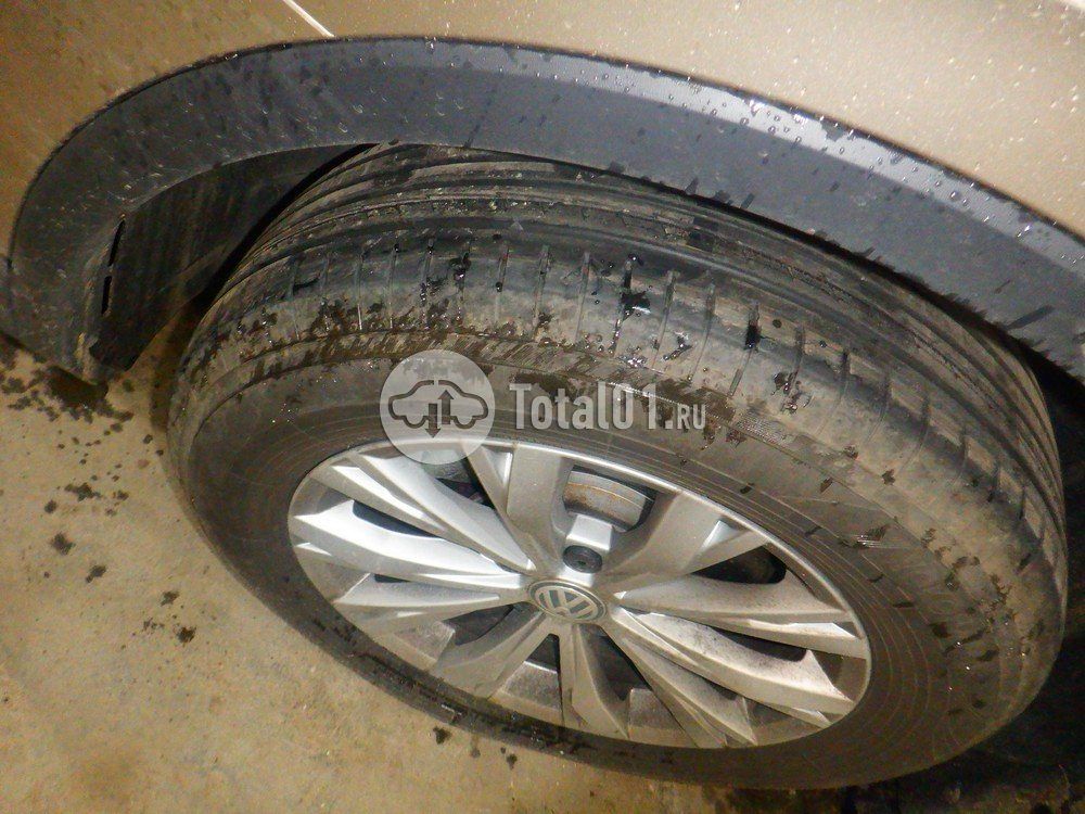 Фото Volkswagen Tiguan 30