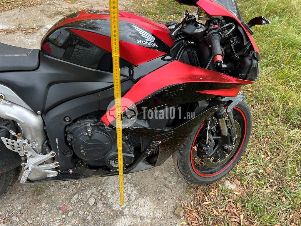 Фото Honda CBR600RR 10